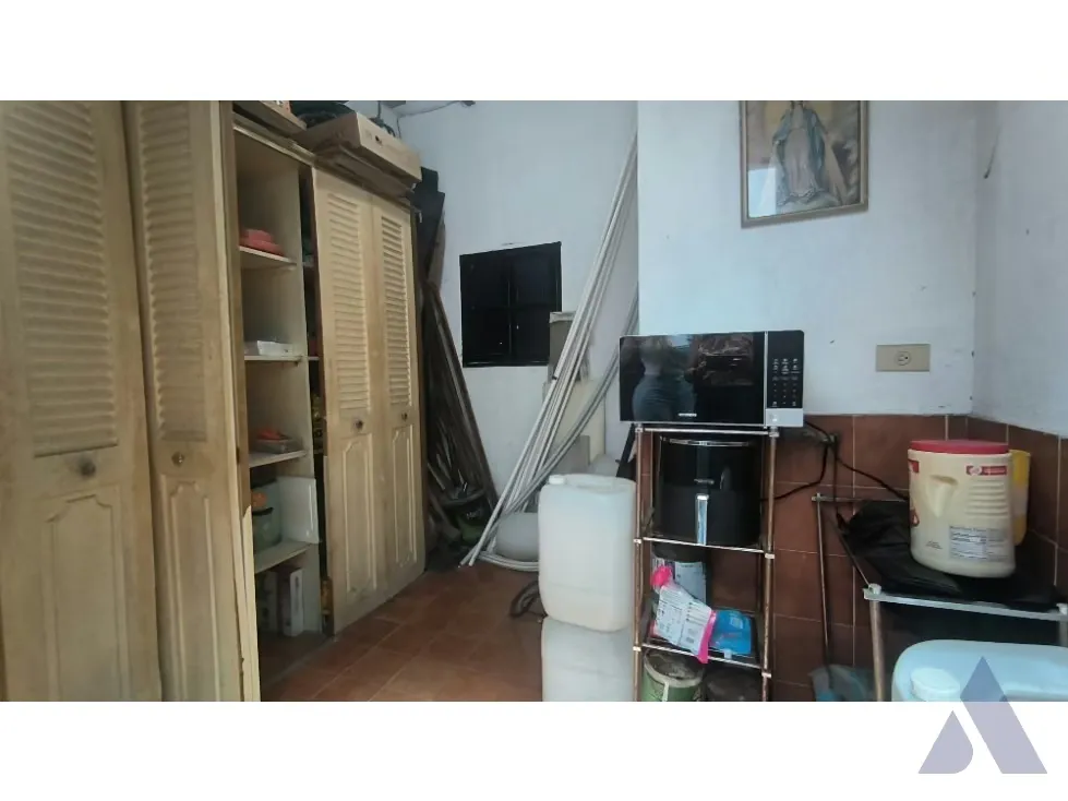 Se alquila casa 497m2 Los Rosales 3208 - 17