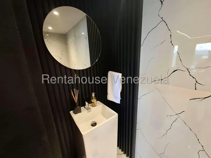 Apartamento (Penthouse) en Venta en El Rosal, Distrito Metropolitano - 13