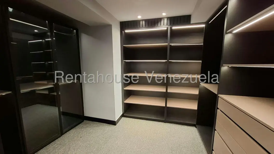 Apartamento (Penthouse) en Venta en El Rosal, Distrito Metropolitano - 32