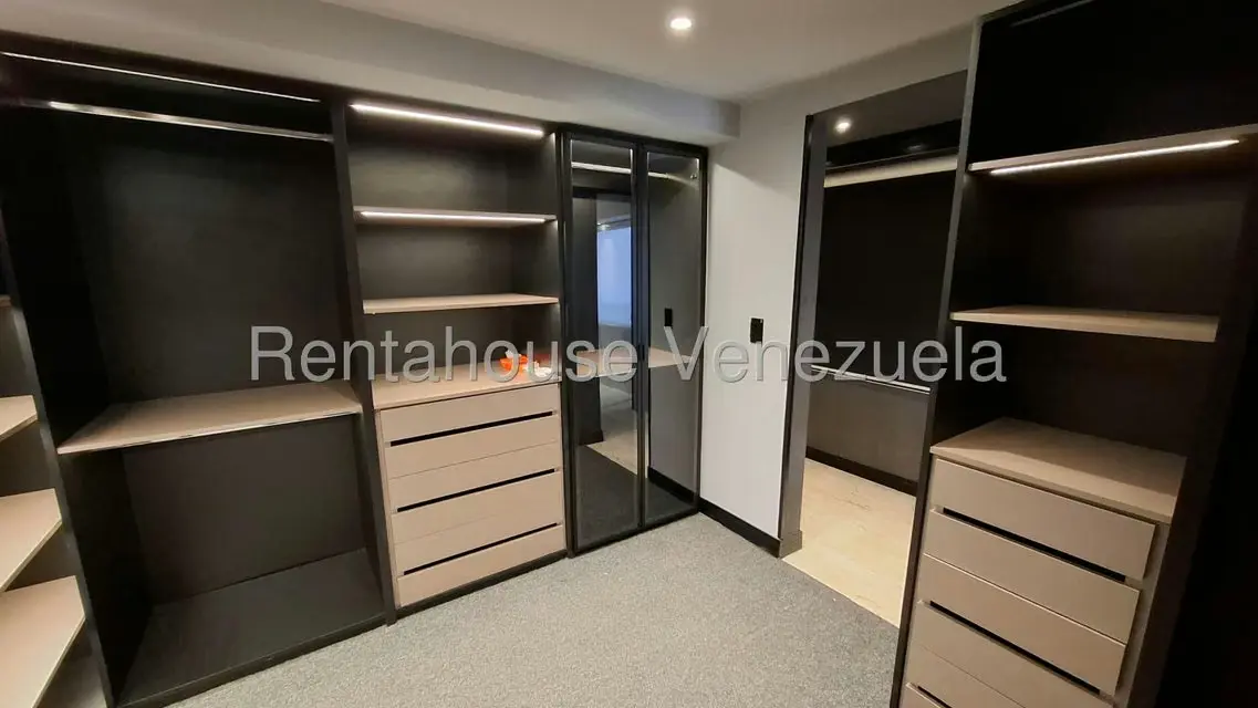 Apartamento (Penthouse) en Venta en El Rosal, Distrito Metropolitano - 33
