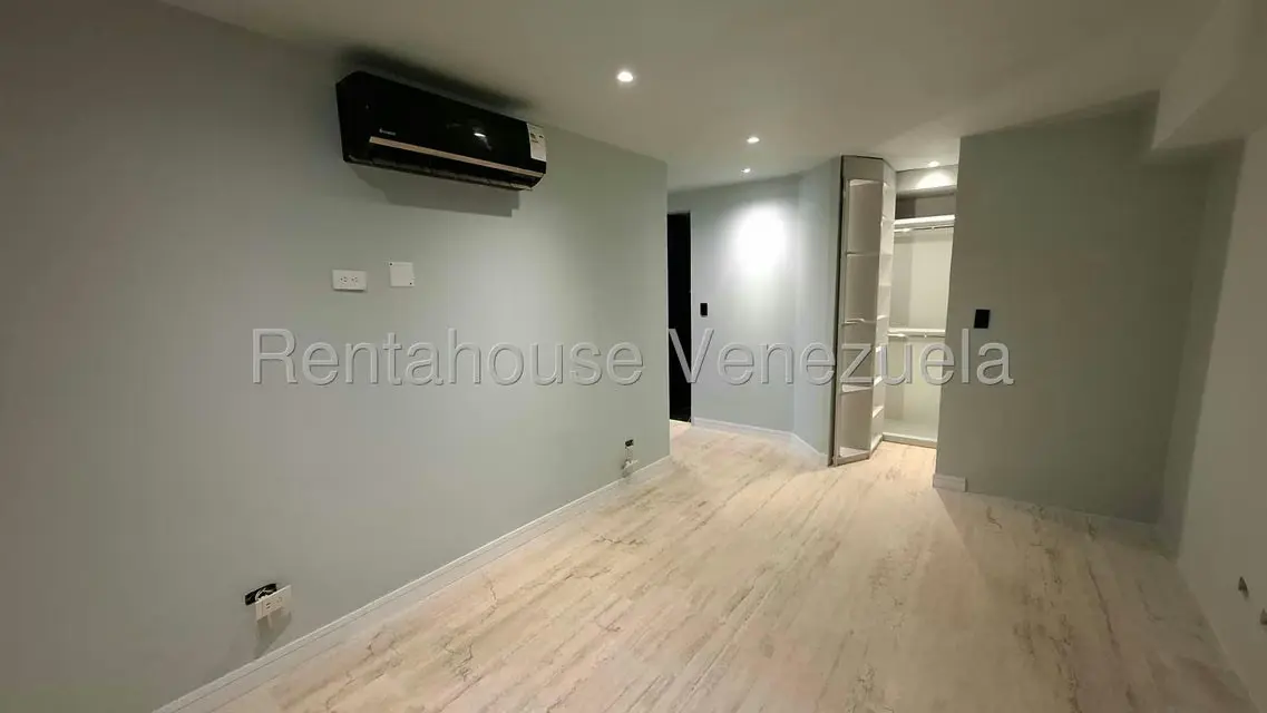 Apartamento (Penthouse) en Venta en El Rosal, Distrito Metropolitano - 51
