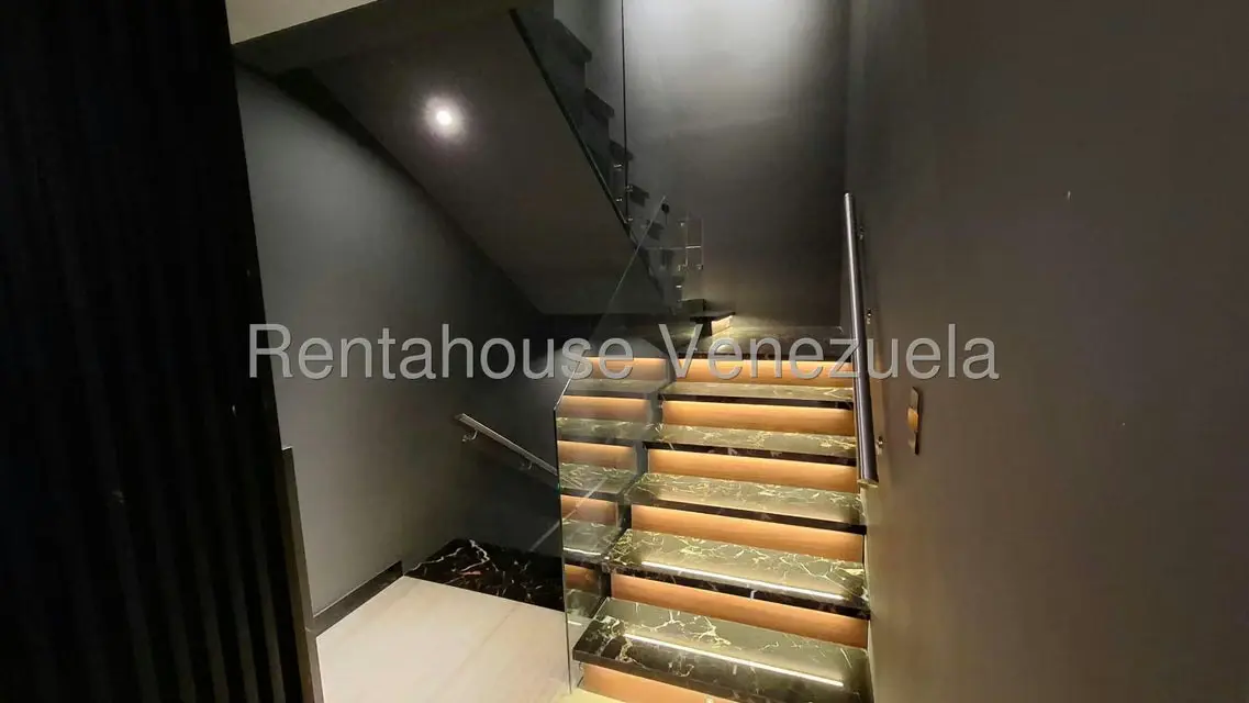Apartamento (Penthouse) en Venta en El Rosal, Distrito Metropolitano - 55