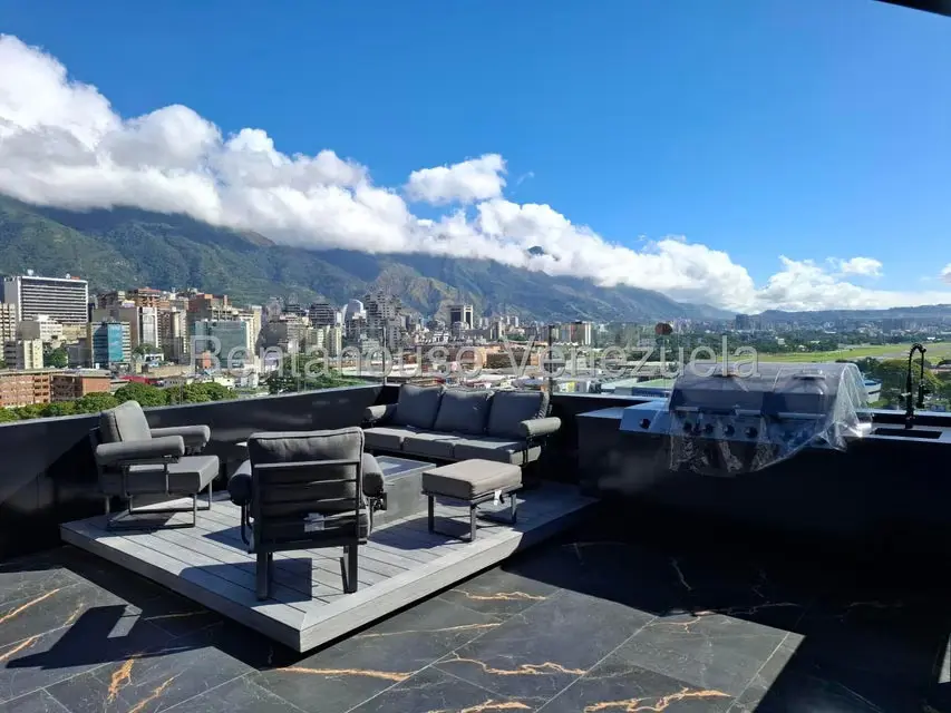 Apartamento (Penthouse) en Venta en El Rosal, Distrito Metropolitano - 60