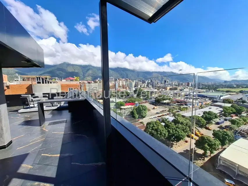 Apartamento (Penthouse) en Venta en El Rosal, Distrito Metropolitano - 76