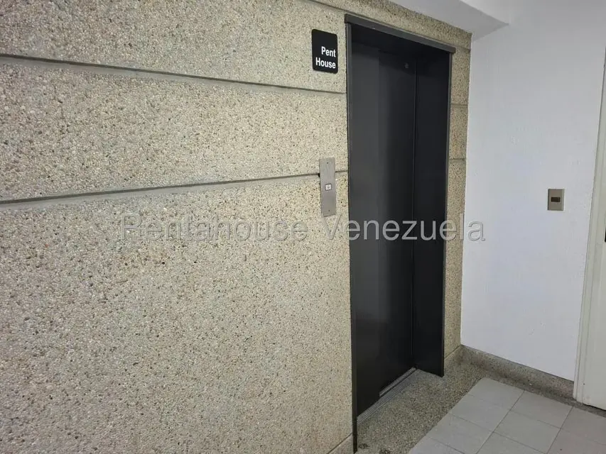 Apartamento (Penthouse) en Venta en El Rosal, Distrito Metropolitano - 87