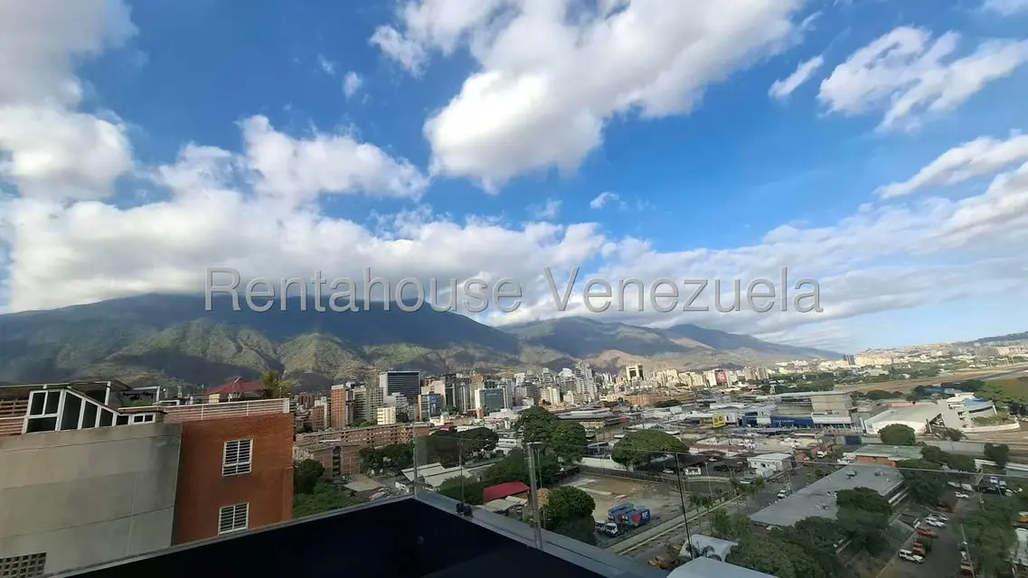 Apartamento (Penthouse) en Venta en El Rosal, Distrito Metropolitano - 99