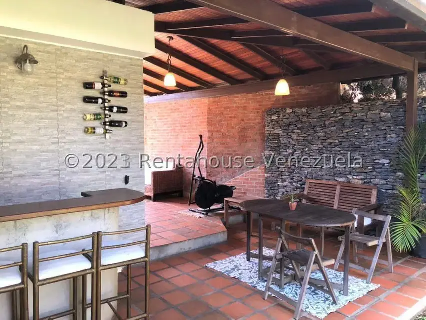 Casa (1 Nivel) en Venta en Prados del Este, Distrito Metropolitano - 16