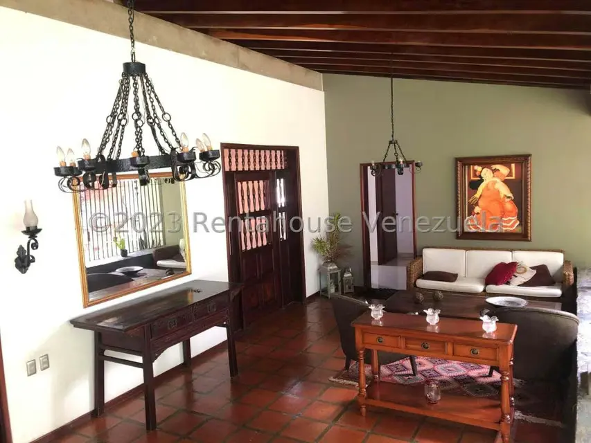 Casa (1 Nivel) en Venta en Prados del Este, Distrito Metropolitano - 7