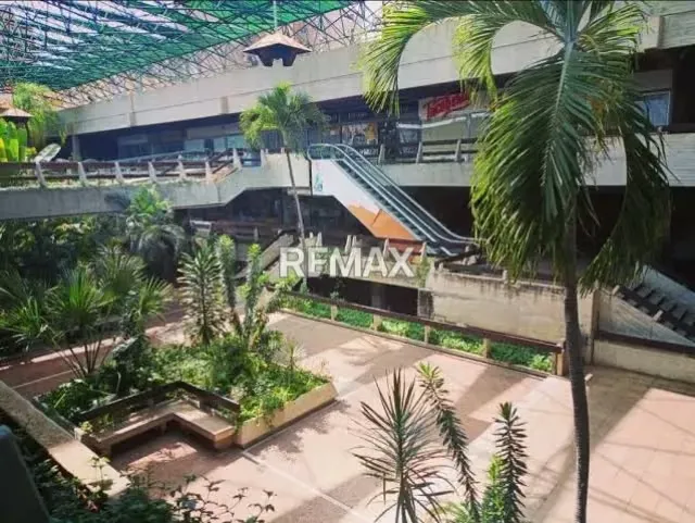 Local en Centro Comercial Costa Verde. Bella Vista