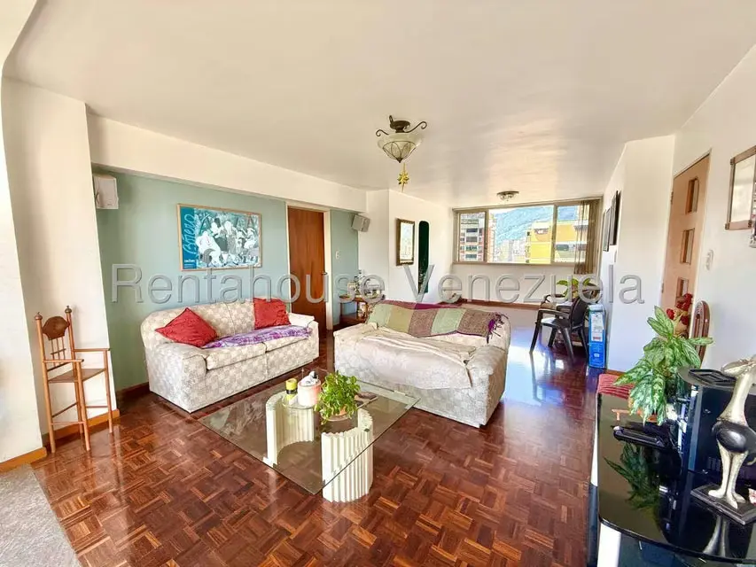Apartamento (1 Nivel) en Venta en Colinas de Bello Monte, Distrito Metropolitano - 3