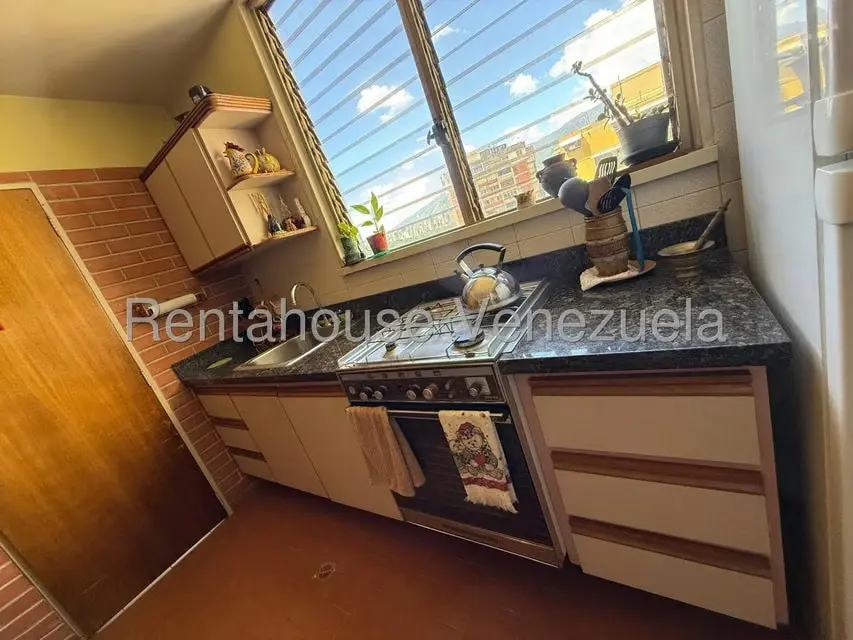 Apartamento (1 Nivel) en Venta en Colinas de Bello Monte, Distrito Metropolitano - 8