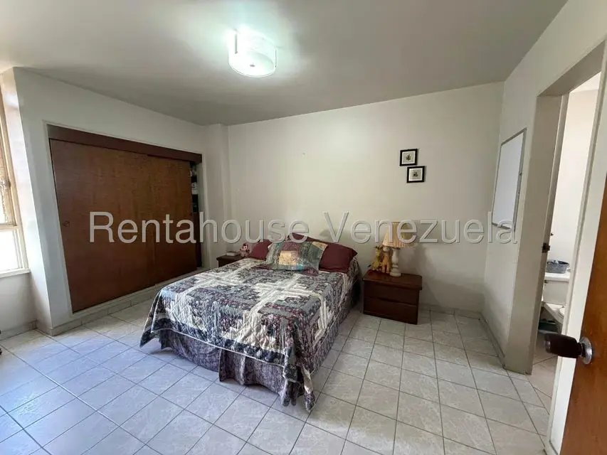 Apartamento (1 Nivel) en Venta en Colinas de Bello Monte, Distrito Metropolitano - 10