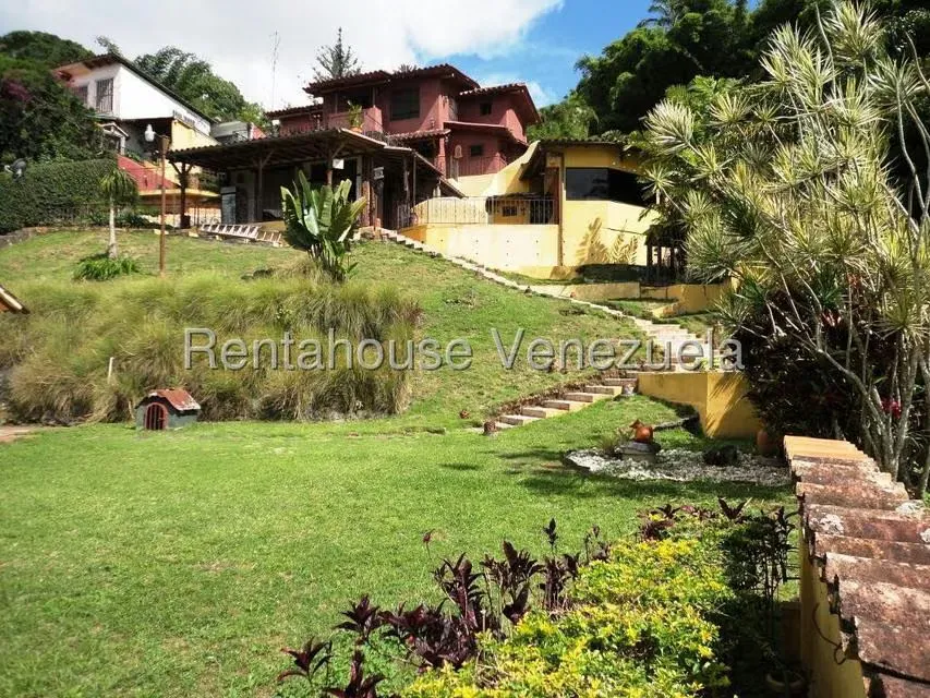 Casa (Multipes Niveles) en Venta en Loma Larga, Distrito Metropolitano
