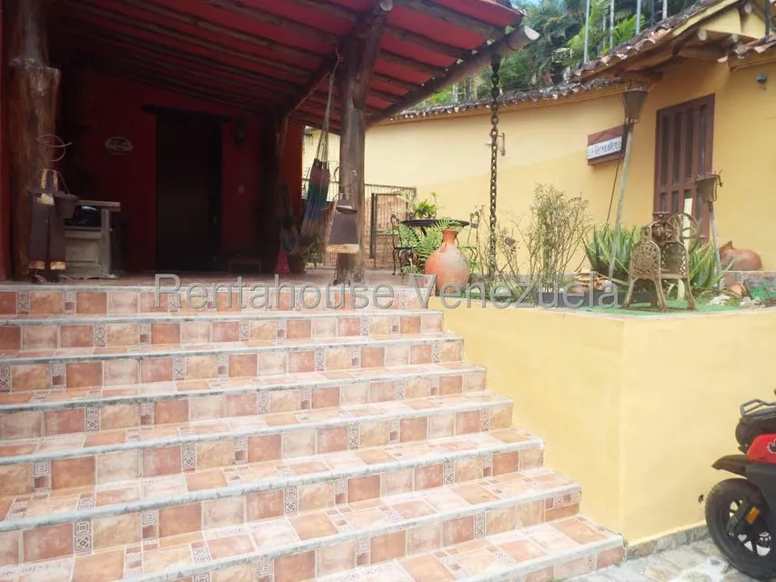 Casa (Multipes Niveles) en Venta en Loma Larga, Distrito Metropolitano - 3