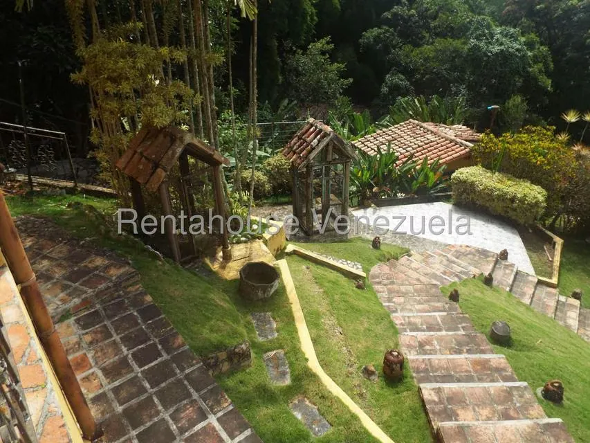 Casa (Multipes Niveles) en Venta en Loma Larga, Distrito Metropolitano - 39