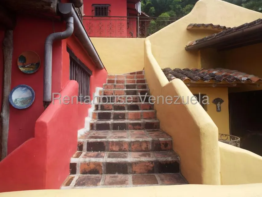 Casa (Multipes Niveles) en Venta en Loma Larga, Distrito Metropolitano - 43