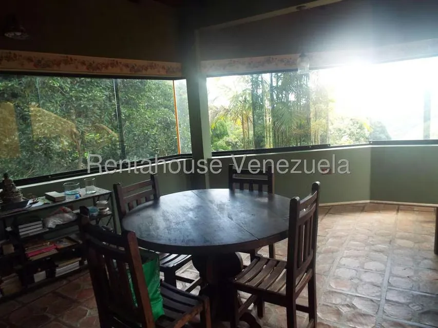 Casa (Multipes Niveles) en Venta en Loma Larga, Distrito Metropolitano - 46