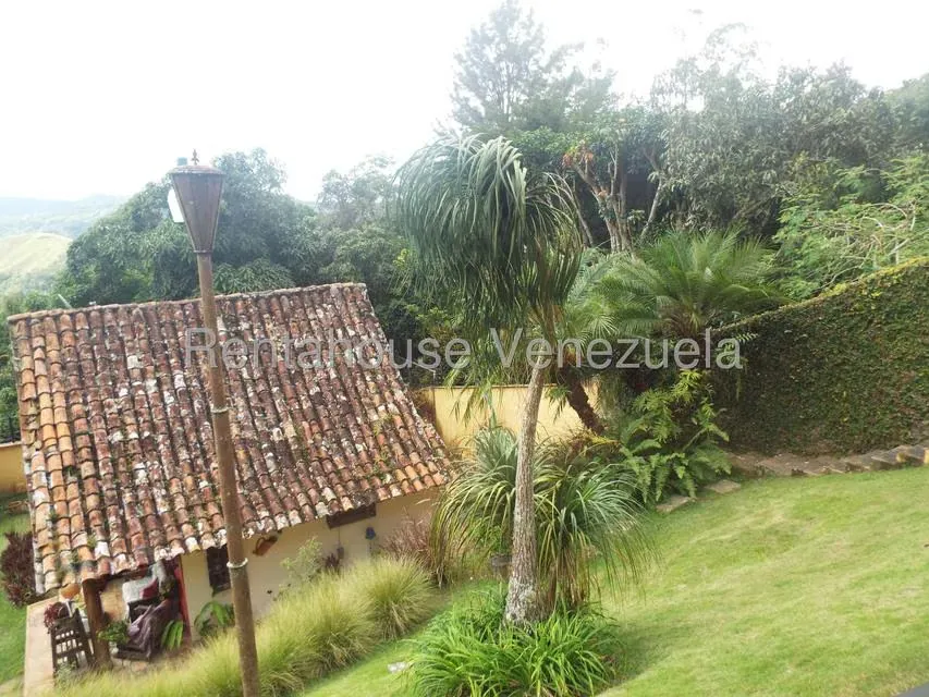 Casa (Multipes Niveles) en Venta en Loma Larga, Distrito Metropolitano - 49