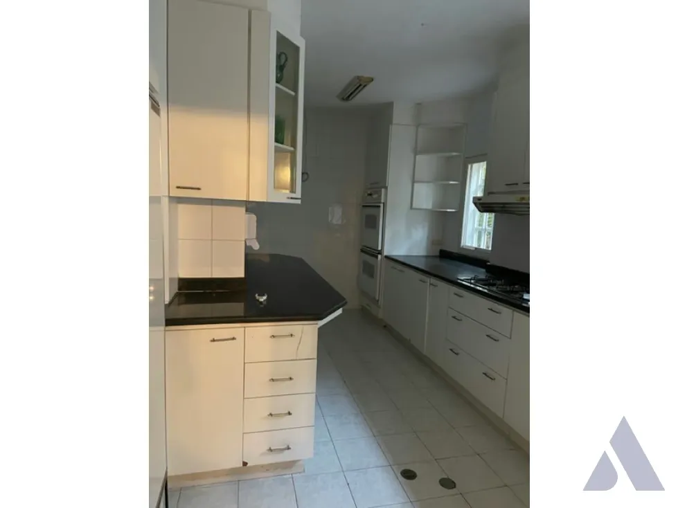 Se vende casa 565m2 Sebucán 3596 - 20