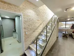 View 16