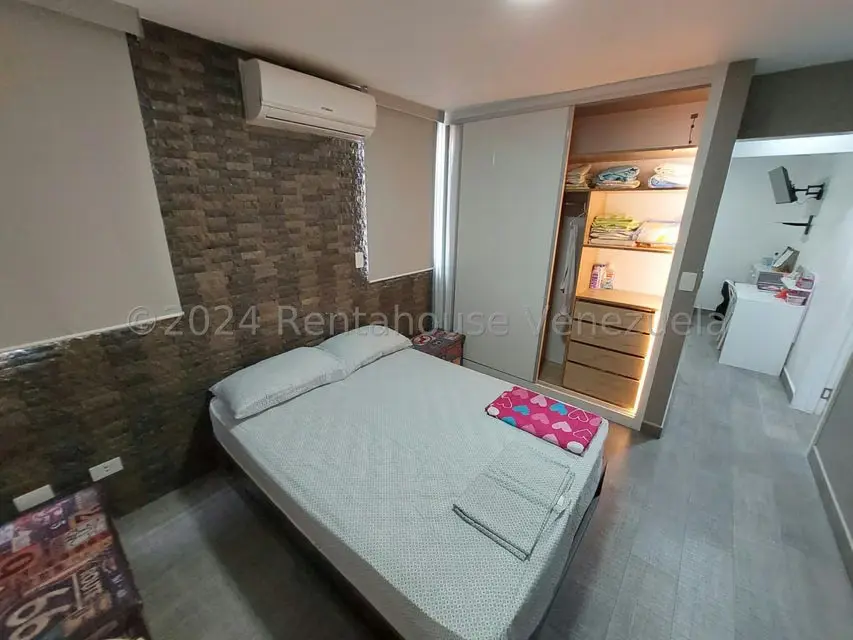 Apartamento (Duplex) en Venta en Buenaventura, Miranda - 31