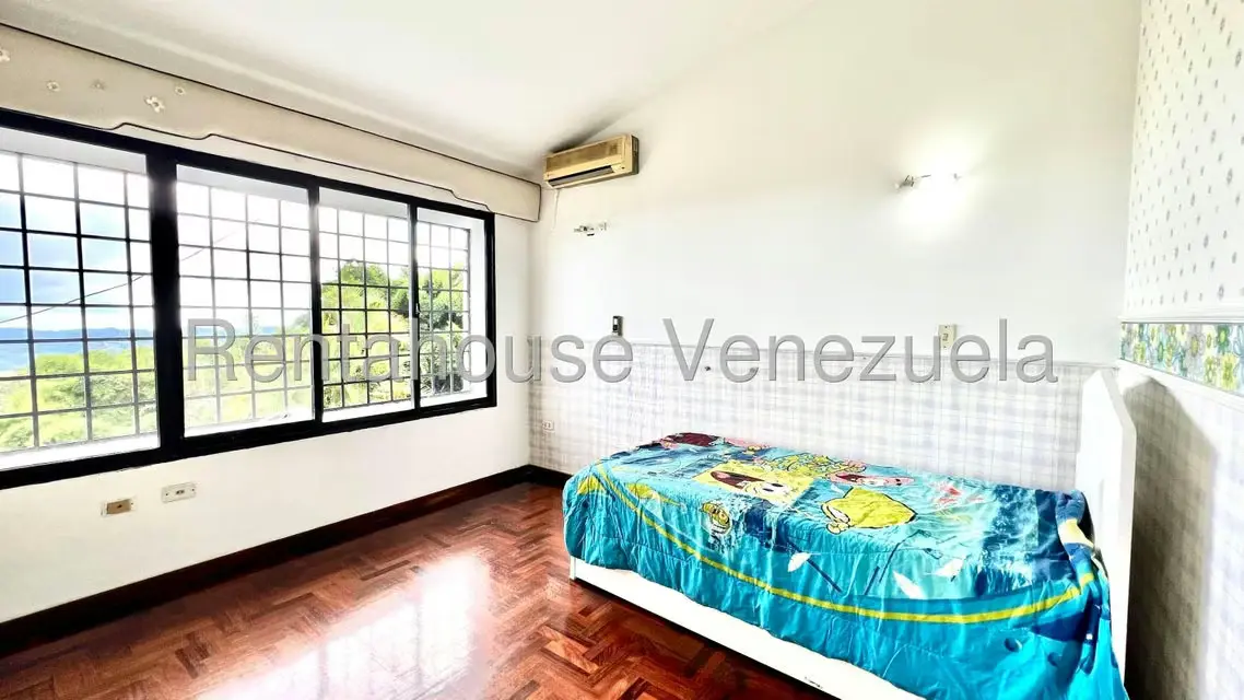 Casa (Multipes Niveles) en Venta en Oripoto, Distrito Metropolitano - 18