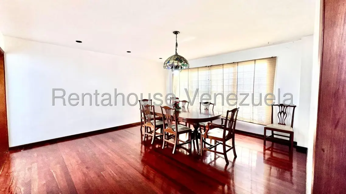 Casa (Multipes Niveles) en Venta en Oripoto, Distrito Metropolitano - 5