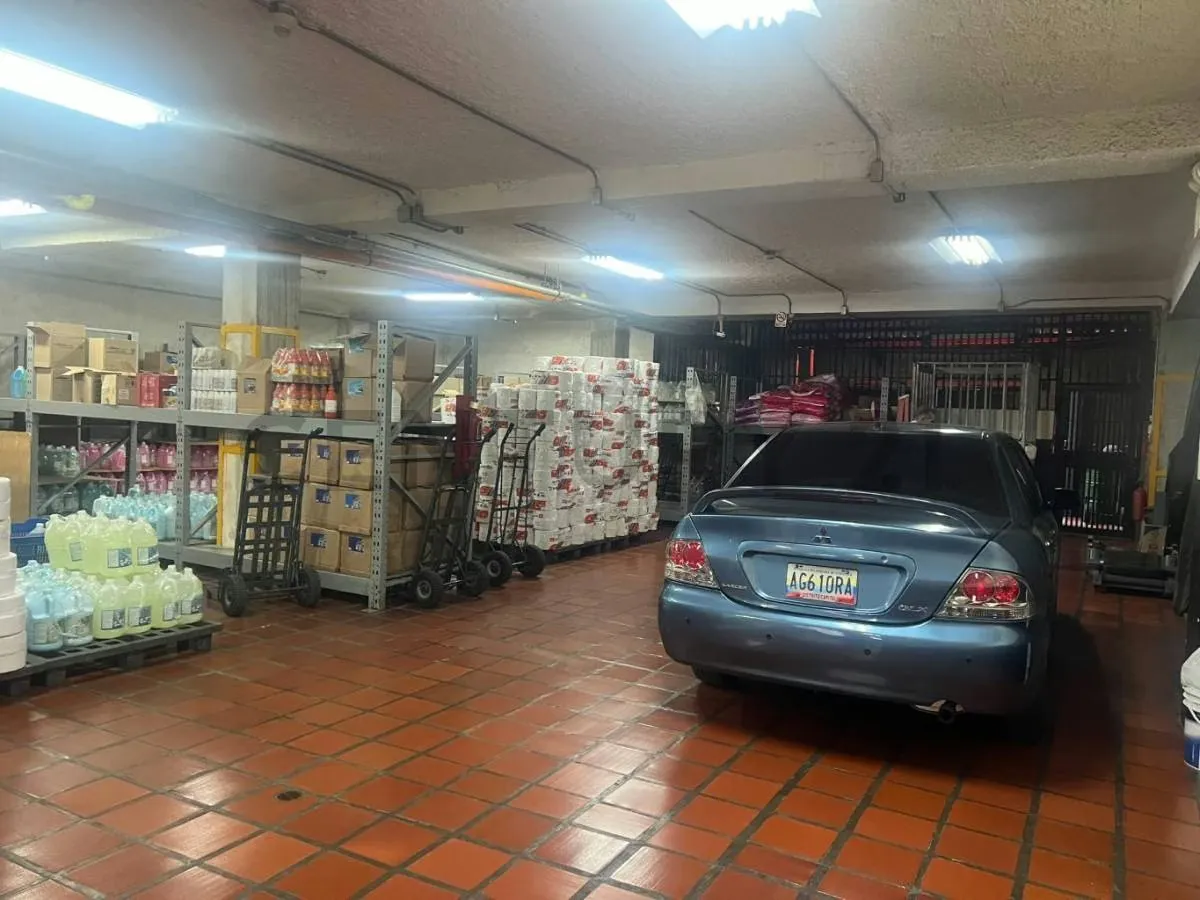 Edificio Comercial 2.928 m² en Venta | Rampa, Montacargas y Trifásica 440V - 20