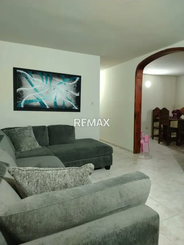 Vende cómodo, acogedor, cálido y amplio apartamento en el Conjunto Residencial Los Robles, ubicado en la avenida Orinoco, casco central de la Ciudad de Maturin. - 3