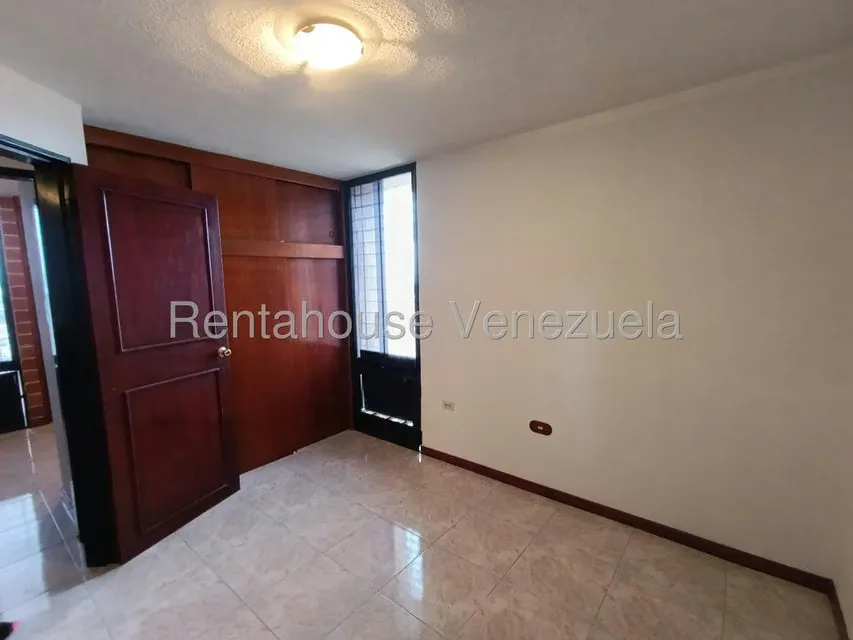 Apartamento (1 Nivel) en Venta en Bosque Alto, Aragua - 22