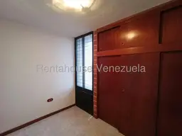 View 25