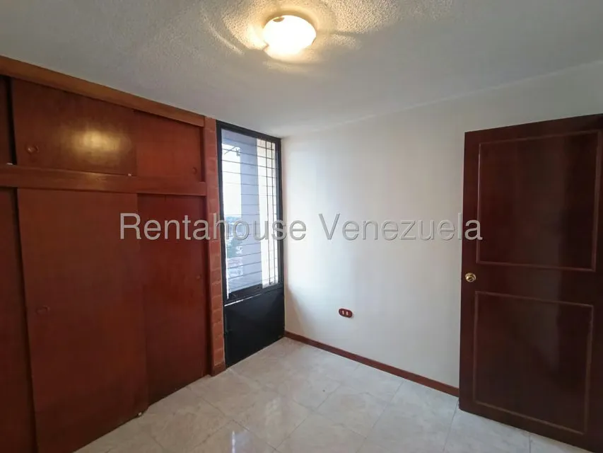 Apartamento (1 Nivel) en Venta en Bosque Alto, Aragua - 28