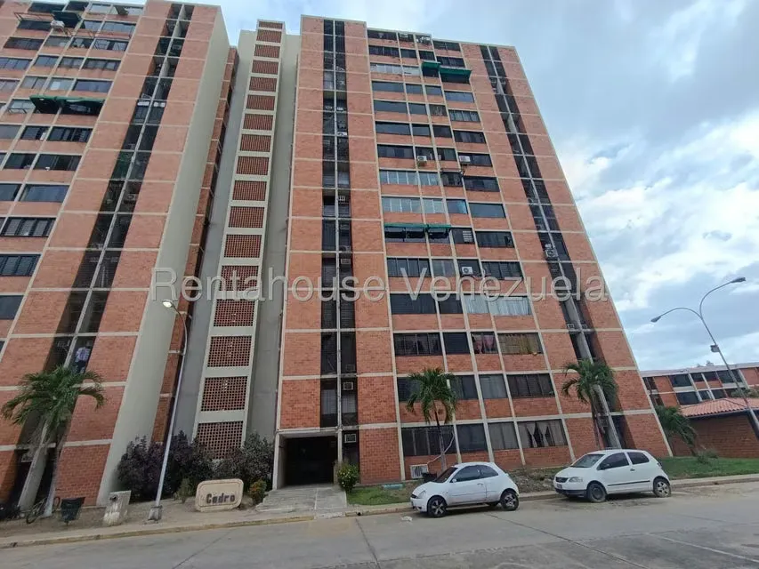 Apartamento (1 Nivel) en Venta en Bosque Alto, Aragua - 35