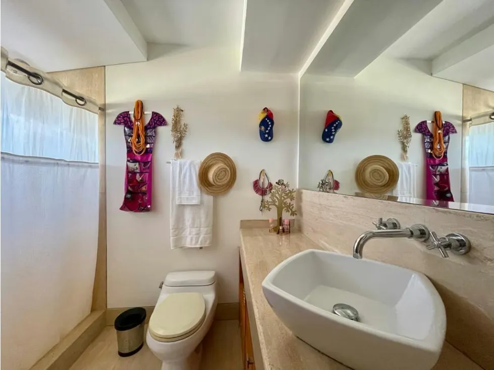 Se vende Casa 1136m² 4h+2s/6b/4p Loma Linda - 16