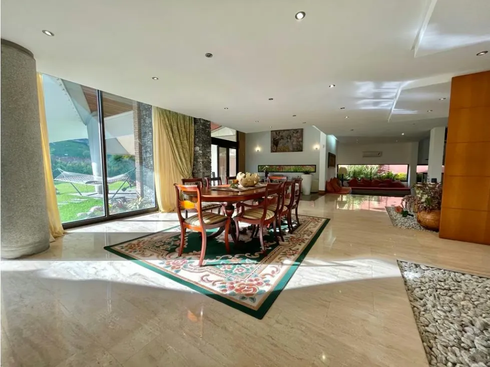 Se vende Casa 1136m² 4h+2s/6b/4p Loma Linda - 7