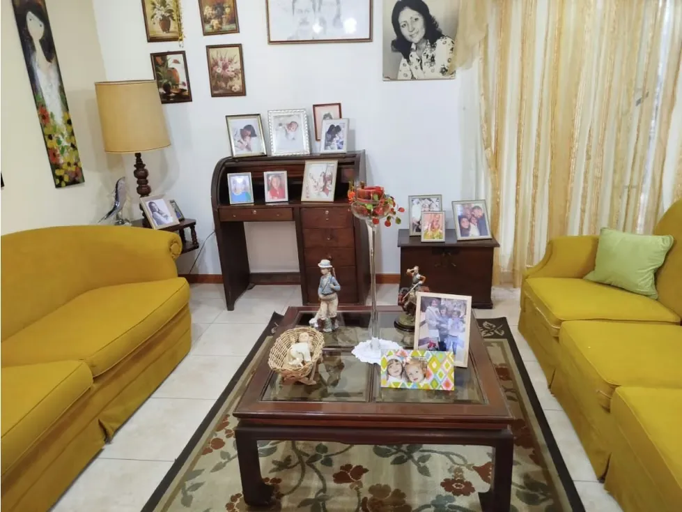 Se vende casa 314m2 Piedra Azul 0913 - 13