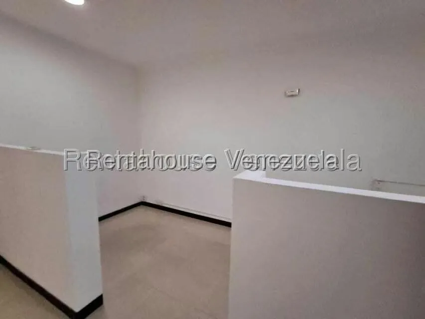 Local Comercial en Alquiler en San Jose de Tarbes, Carabobo - 10
