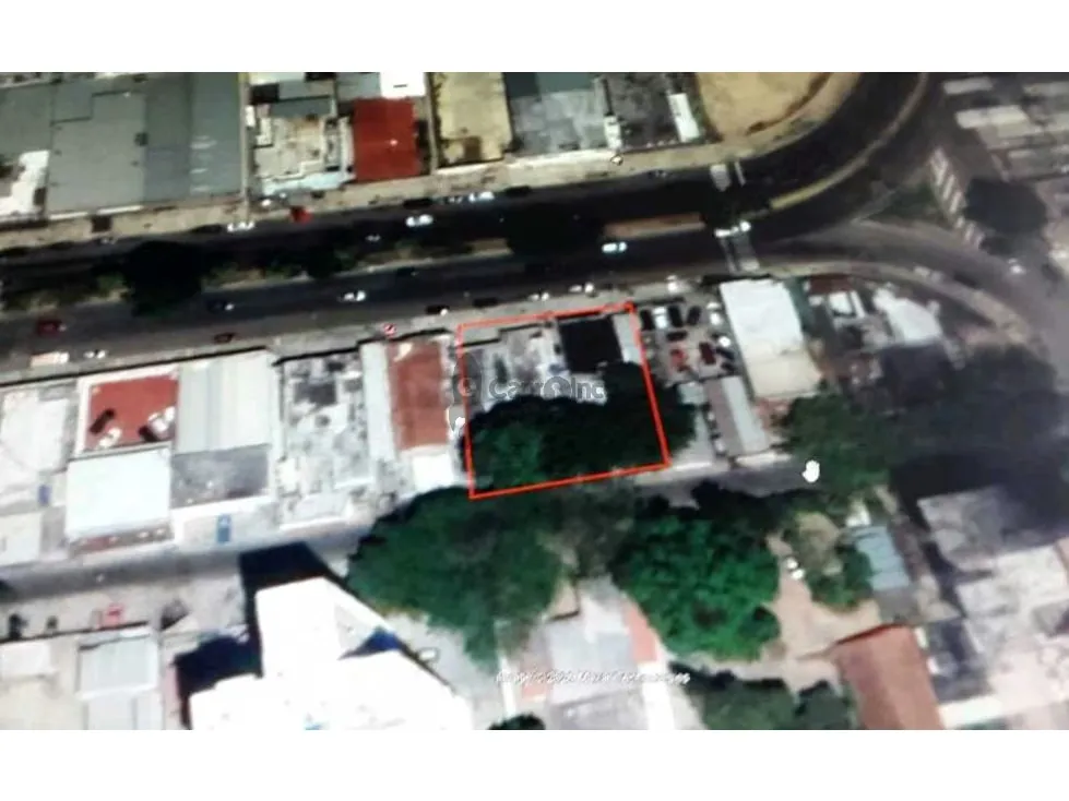 Se vende Terreno Comercial o Casas Comerciales Av Carlos Sanda Valenci