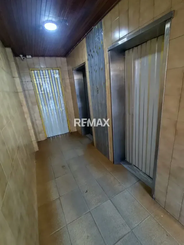 VENDO APARTAMENTO TIPO ESTUDIO EN PISO BAJO EN EL CENTRO DE VALENCIA - 4