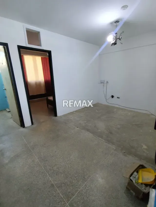 VENDO APARTAMENTO TIPO ESTUDIO EN PISO BAJO EN EL CENTRO DE VALENCIA - 8