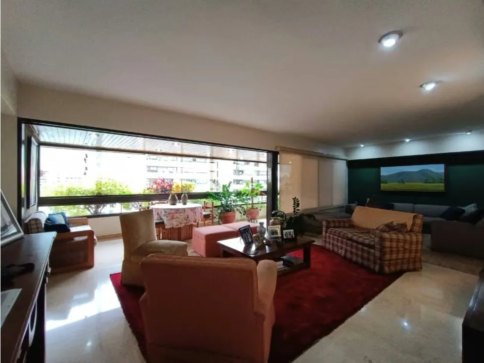 Santa Eduvigis apartamento en venta