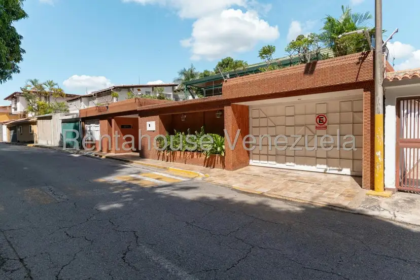 Casa (1 Nivel) en Venta en Colinas de Santa Monica, Distrito Metropolitano