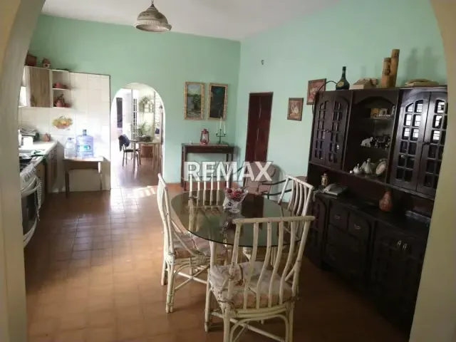 Venta Casa Comercial con Galpon - 8