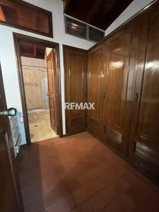 CASA DE UN SOLO NIVEL EN CAURIMARE de 1096m2 - 7