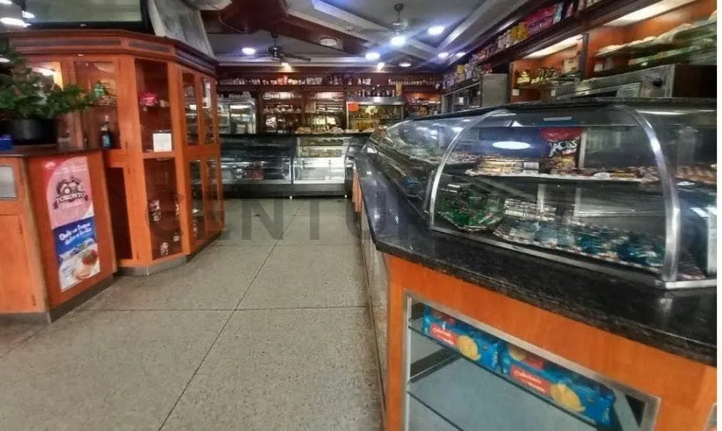 Fondo de Comercio de Panaderia y Pasteleria Operativa 100% en Venta - 2