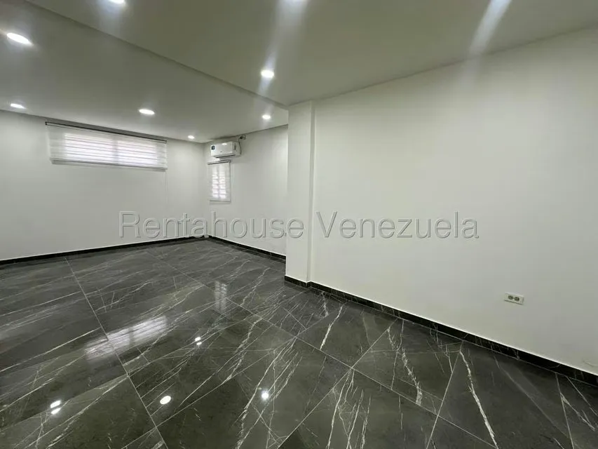 Apartamento (1 Nivel) en Venta en Conjunto Residencial Los Angeles, Aragua - 16