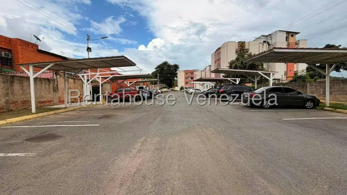 Apartamento (1 Nivel) en Venta en Conjunto Residencial Los Angeles, Aragua - 20