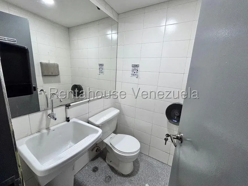 Local Comercial en Venta en El Bosque, Distrito Metropolitano - 26