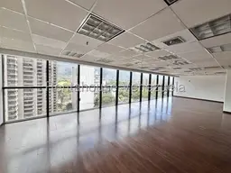 Vista 44
