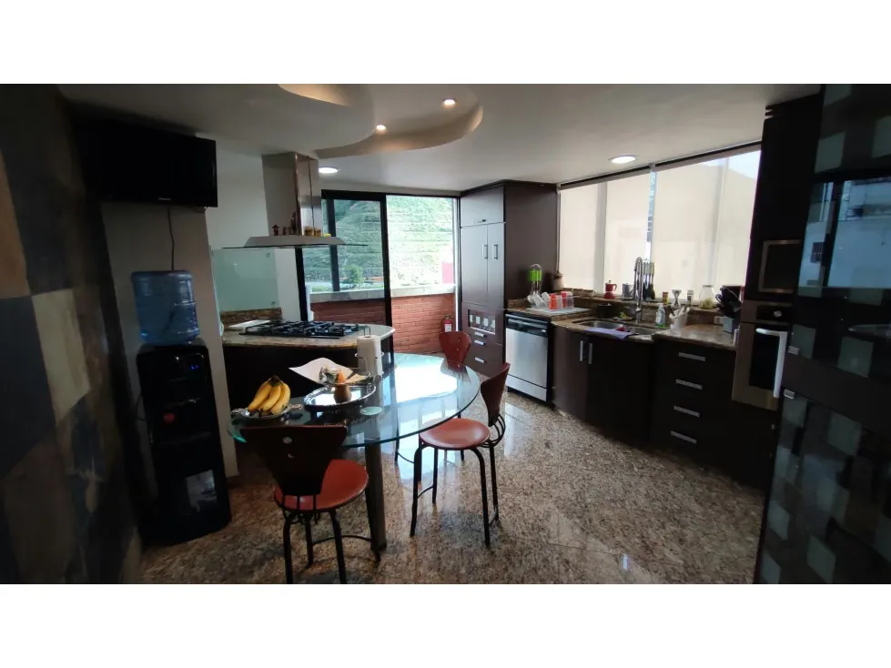 Apartamento PH en venta en Montalbán II de 278m2. - 6